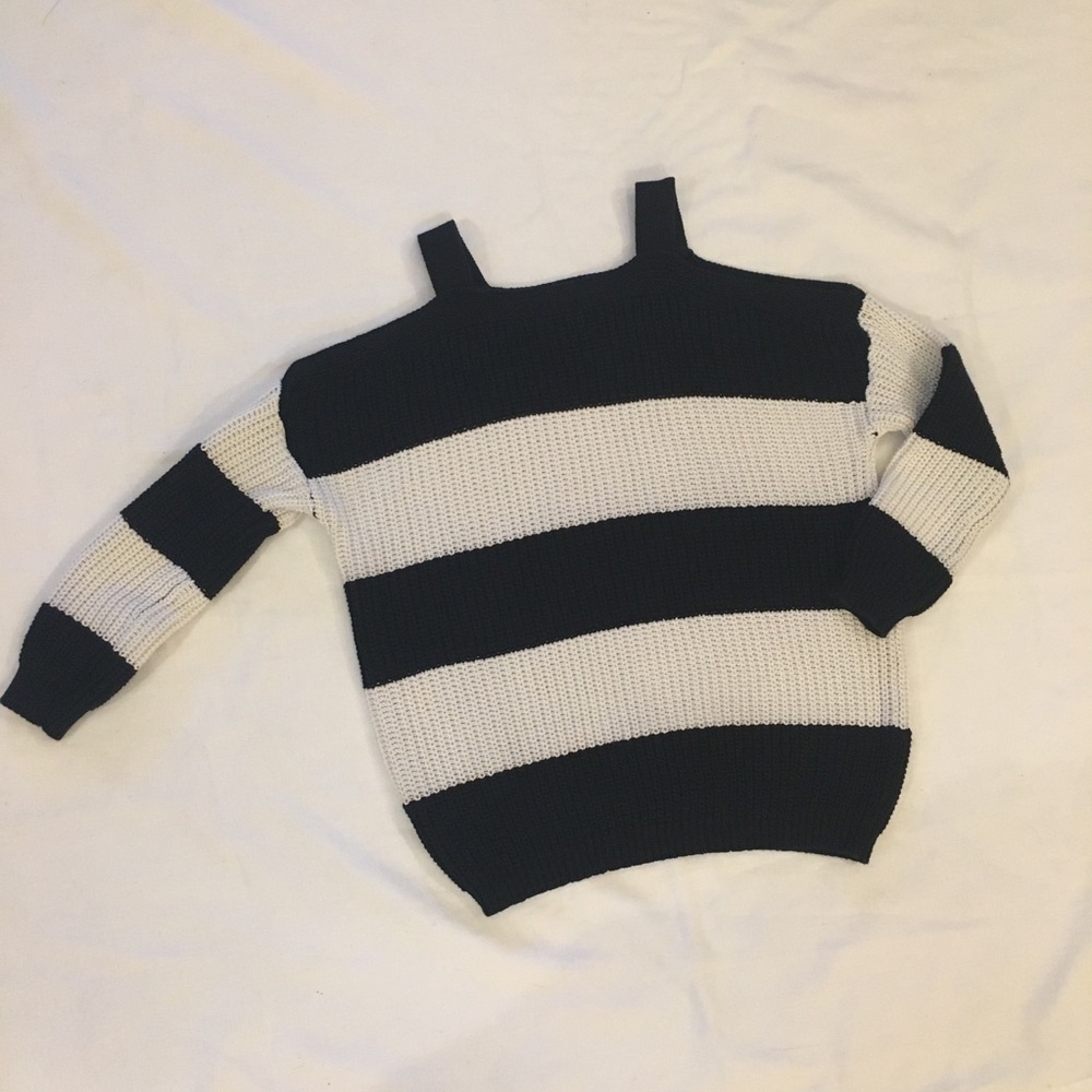 MOTH Women 100% Cashmere Black & White Striped Sweater Size XS
